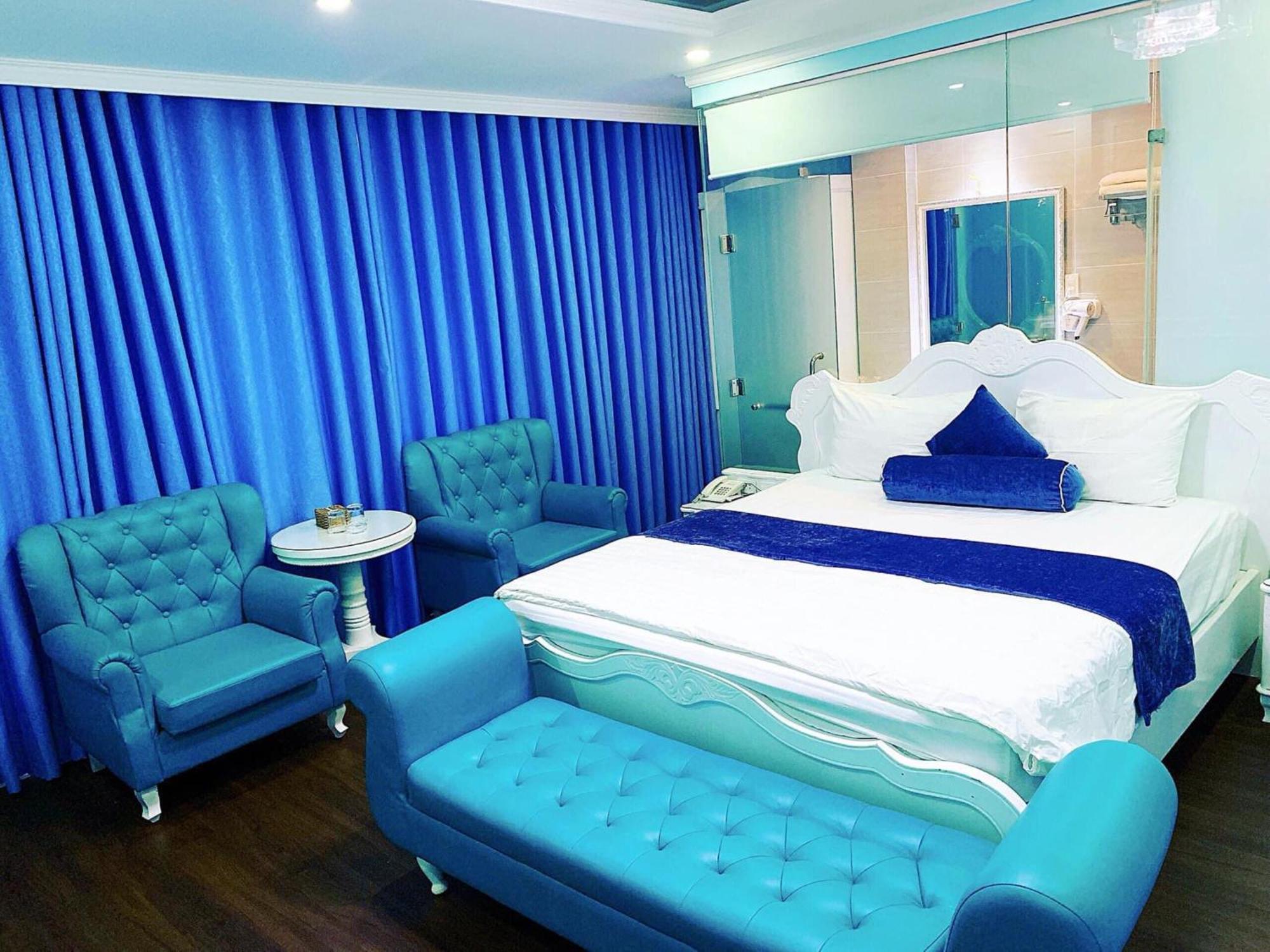 Khai Hung Hotel Binh Chanh Хошимин Экстерьер фото